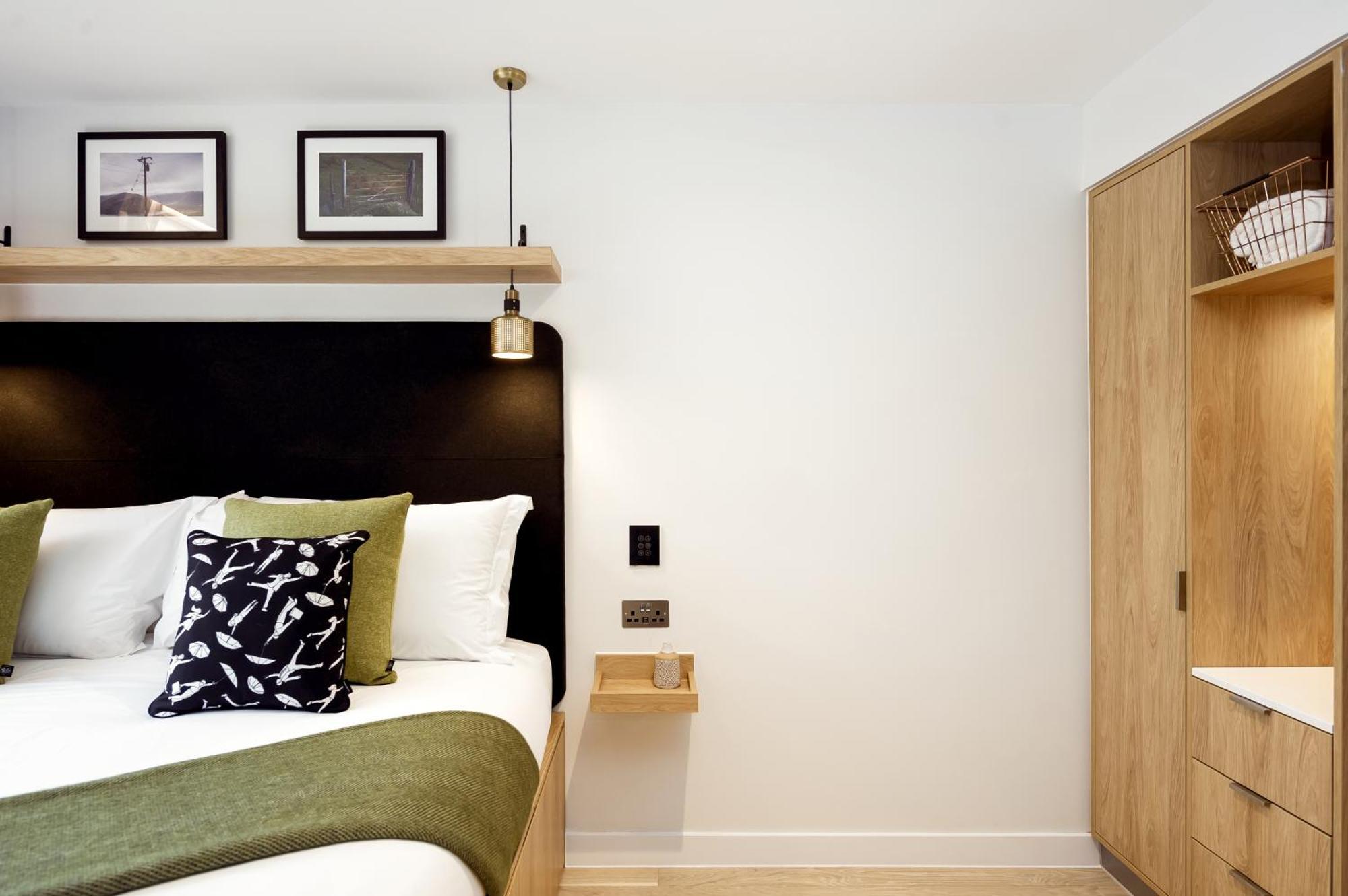 Wilde Aparthotels Cambridge City Centre Exterior photo